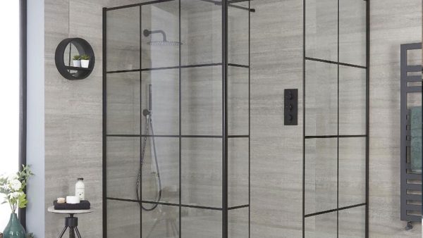 Shower Cubicle - Image 2